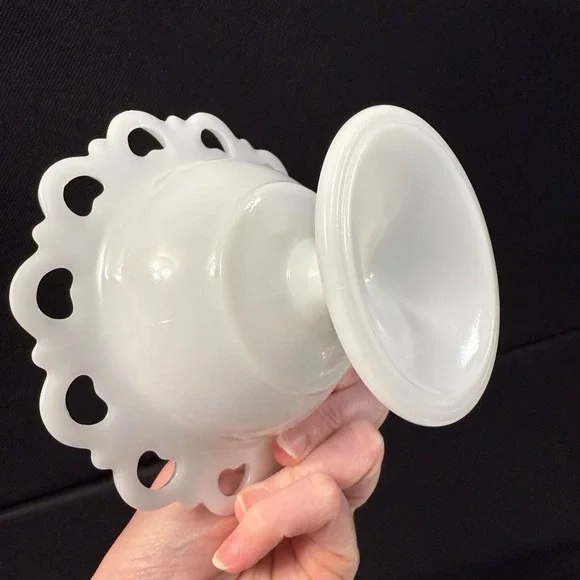 Vintage Anchor Hocking Milk Glass Lace  "Old Colony" 5.25" Sherbet Bowl Pedestal - Picture 7 of 16